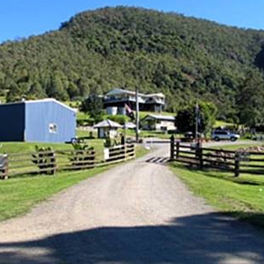 campgrounds within 1 hour of sunshine coast