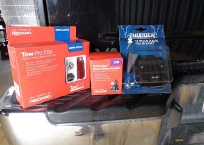 Navara Tow-Pro Elite,Redarc Battery Isolator, Anderson plug